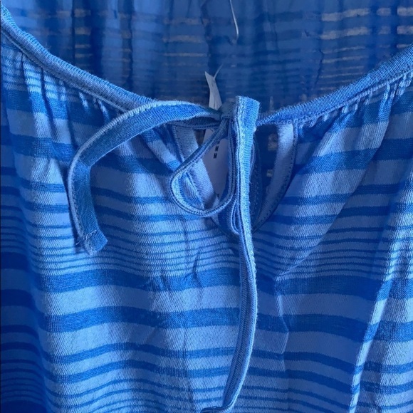 Old navy top blouse size medium - Picture 4 of 5